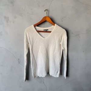 American Eagle Outfitters Cream V-Neck Cable Knit Sweater